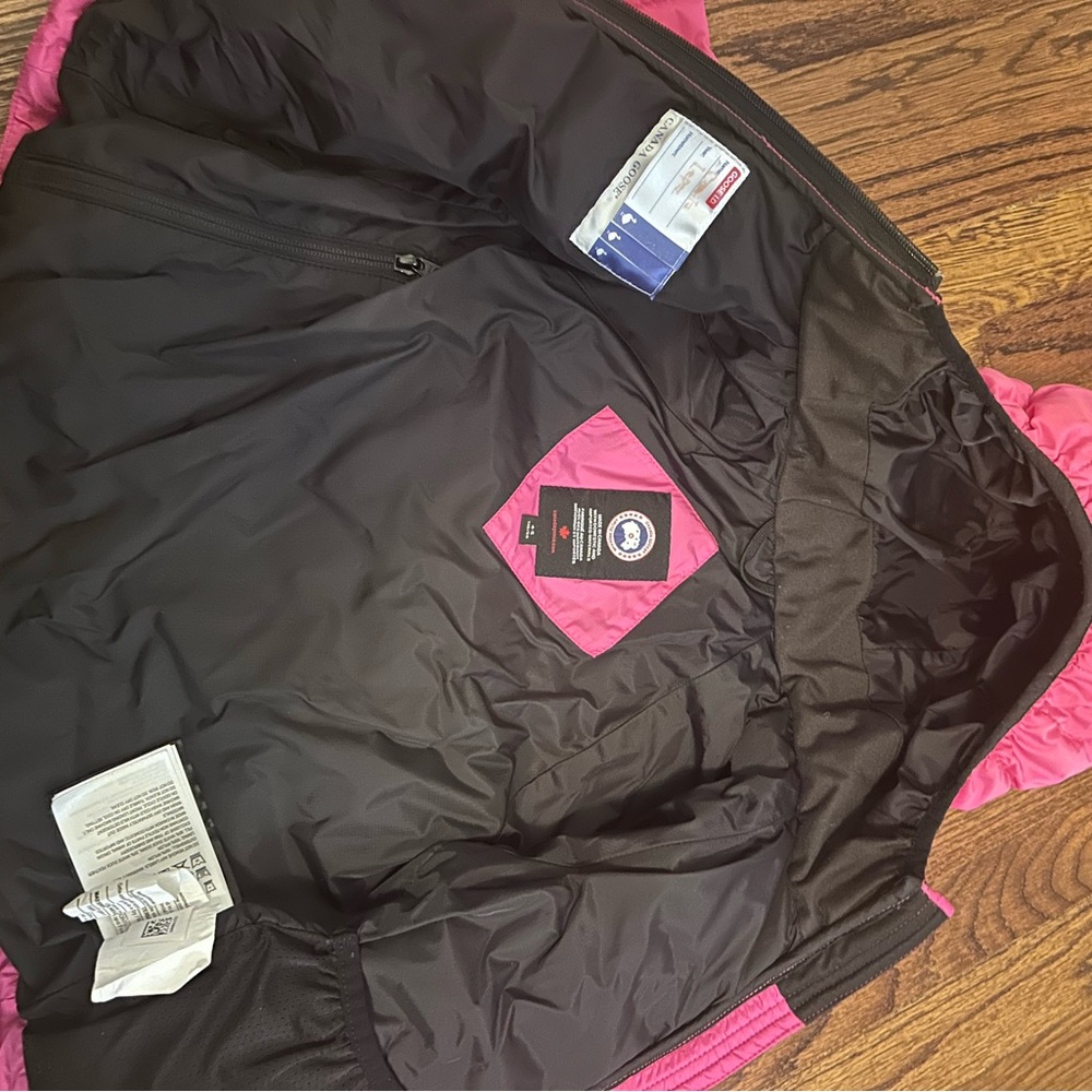 Canada Goose girls Pink Cypress Logo Quilted jacket
Lightly Used - Picture 3 of 7